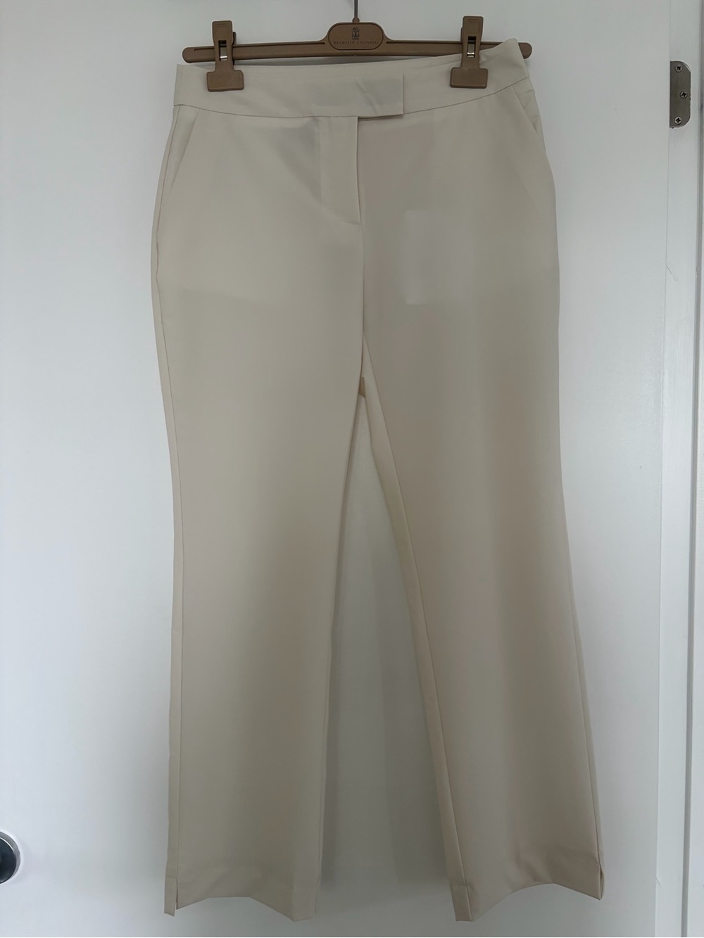NWT Imperial Off-White Tailored Pants – Size S